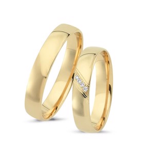 Ringe aus 14 Karat Gold - 4 Diamanten im Damenring. Kampagne "Süße Liebe